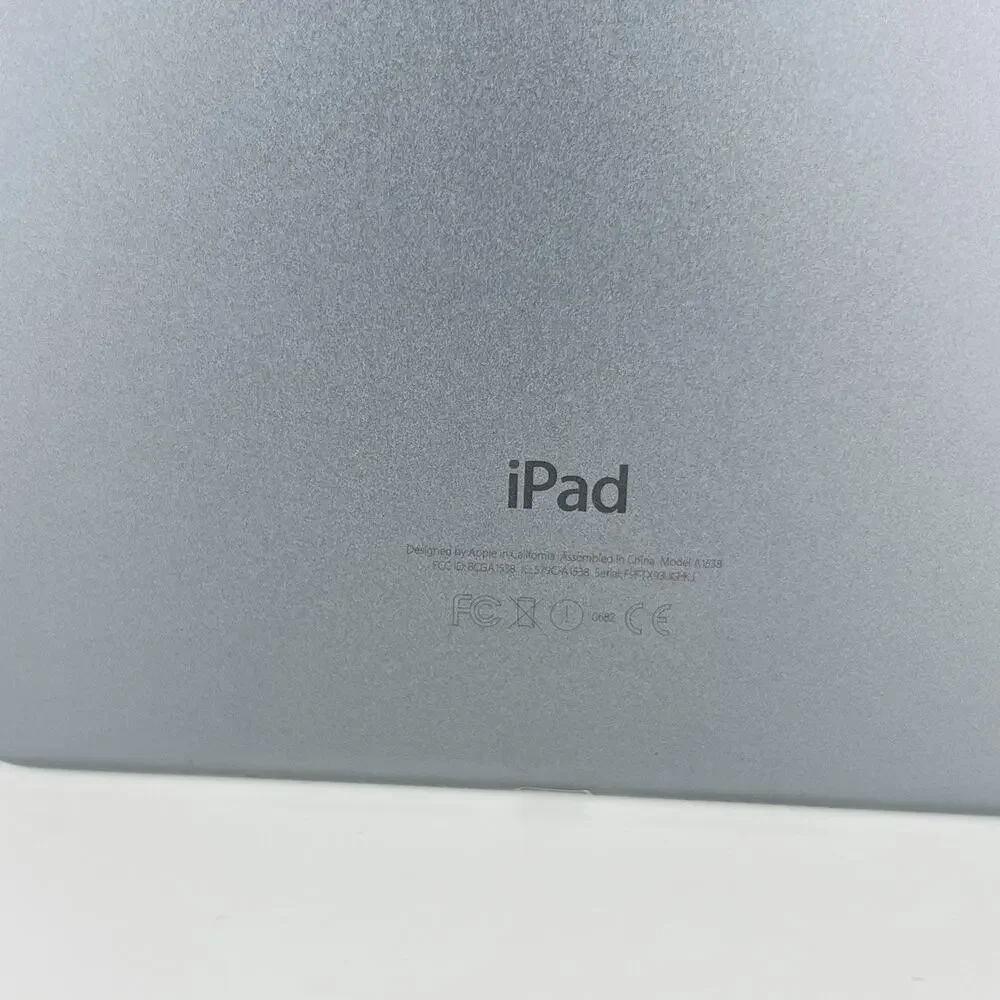 Apple iPad mini 4 (4th Gen) 128GB WiFi 7.9 inch A1538 - Space Gray